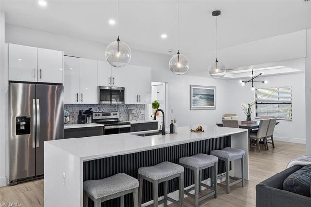 4234 NW 24th TER, Cape Coral, FL 33993