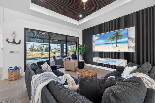 4234 NW 24th TER, Cape Coral, FL 33993