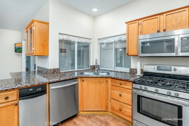 1817 Rue Chablis, San Jacinto, CA 92583