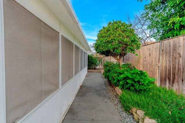 1817 Rue Chablis, San Jacinto, CA 92583