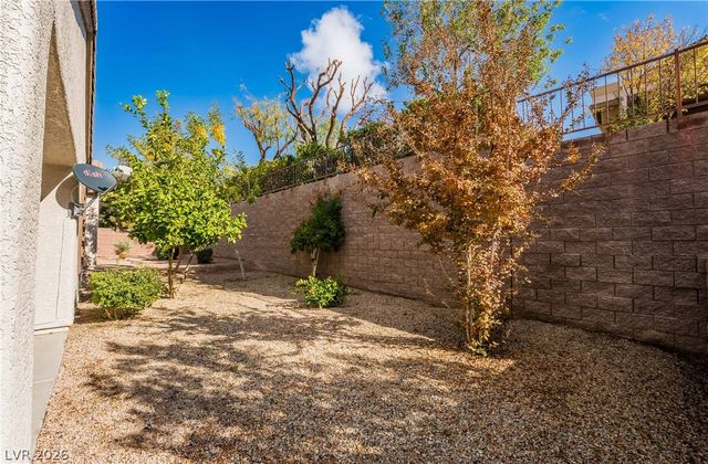 2563 Evening Twilight Avenue, Henderson, NV 89044