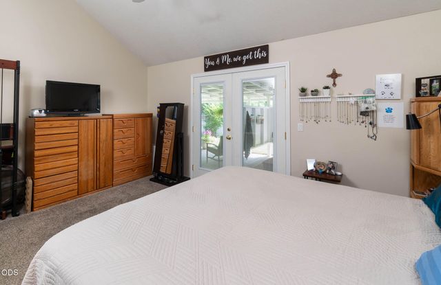 20705 Wishing Well Court, Bend, OR 97701
