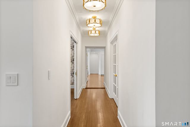 530 Round Hill Road, Greenwich, CT 06831