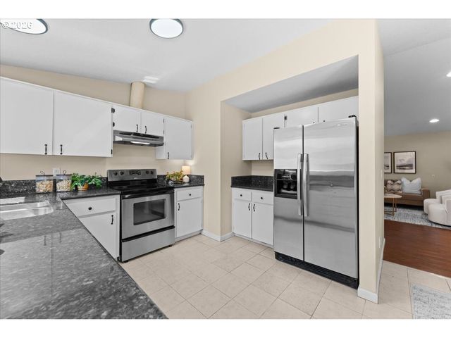 3918 Se 52ND Ave, Portland, OR 97206
