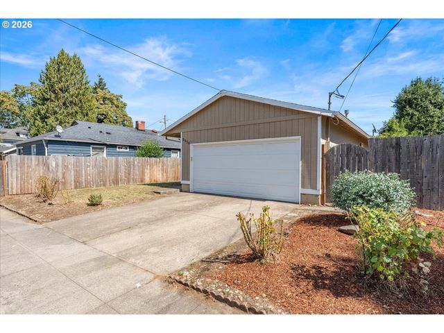 3918 Se 52ND Ave, Portland, OR 97206