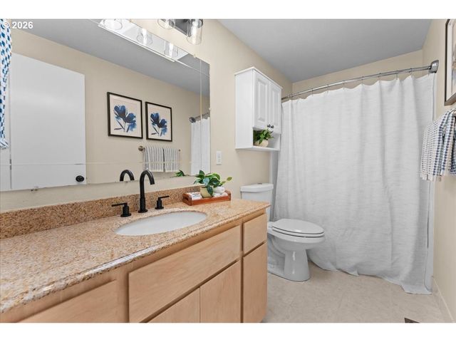 3918 Se 52ND Ave, Portland, OR 97206