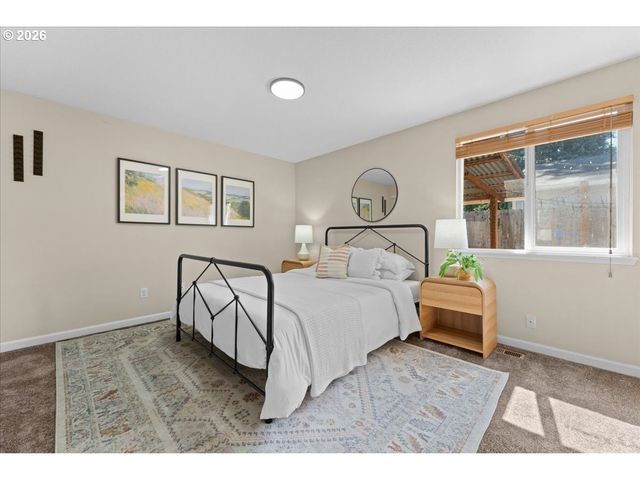 3918 Se 52ND Ave, Portland, OR 97206
