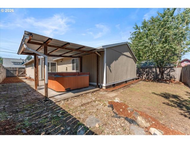 3918 Se 52ND Ave, Portland, OR 97206