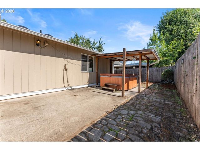 3918 Se 52ND Ave, Portland, OR 97206
