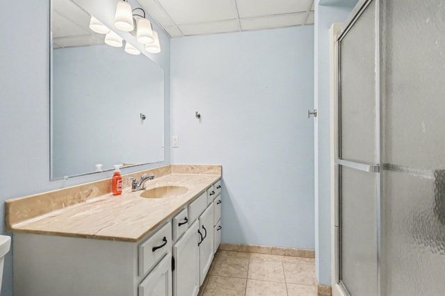 6615 Bella Vista Drive Ne, Cannon Twp, MI 49341