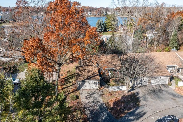 6615 Bella Vista Drive Ne, Cannon Twp, MI 49341