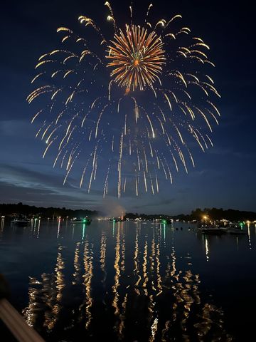 6615 Bella Vista Drive Ne, Cannon Twp, MI 49341