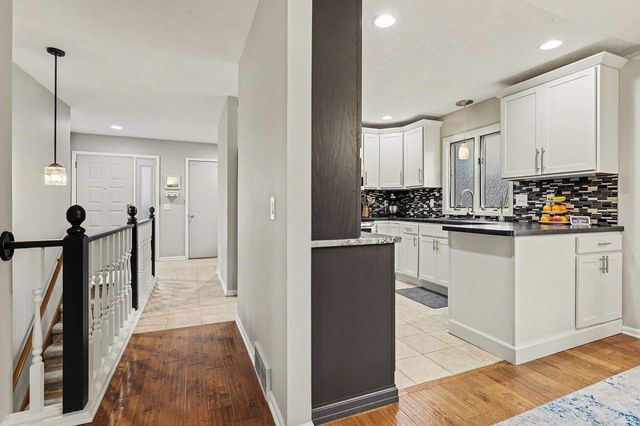 6615 Bella Vista Drive Ne, Cannon Twp, MI 49341