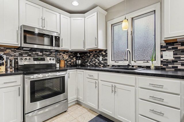 6615 Bella Vista Drive Ne, Cannon Twp, MI 49341