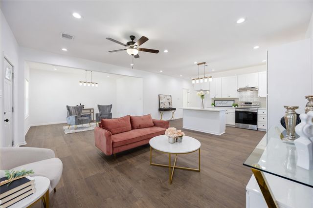 7950 Miley Street, Houston, TX 77028