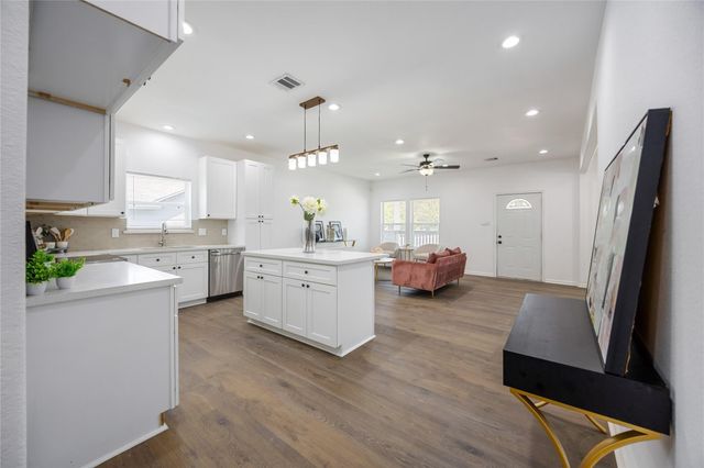 7950 Miley Street, Houston, TX 77028