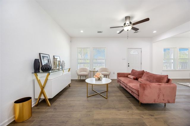 7950 Miley Street, Houston, TX 77028
