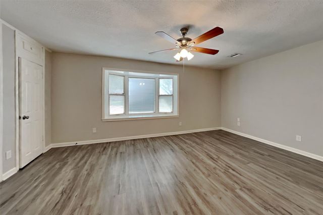 14318 Ella Lee Lane, Houston, TX 77077