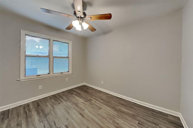 14318 Ella Lee Lane, Houston, TX 77077