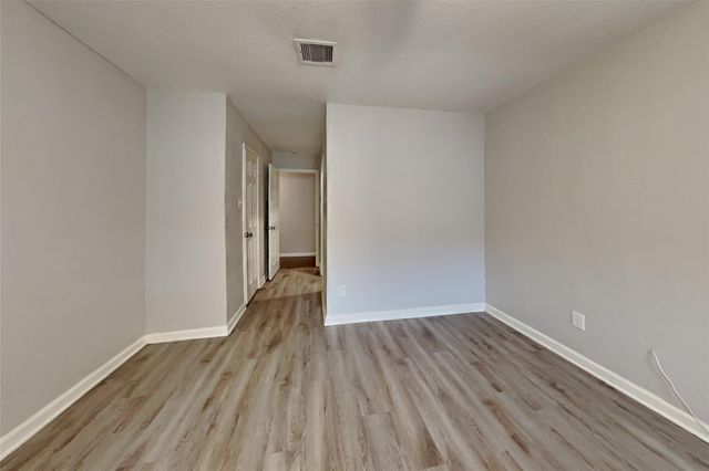 14318 Ella Lee Lane, Houston, TX 77077