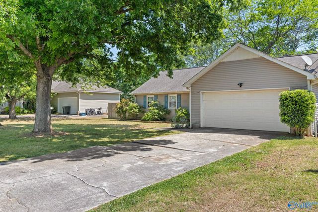 141 Lewis Lane, Madison, AL 35758