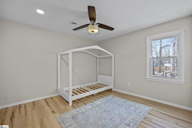 703 Hedgewood Terrace, Greer, SC 29650