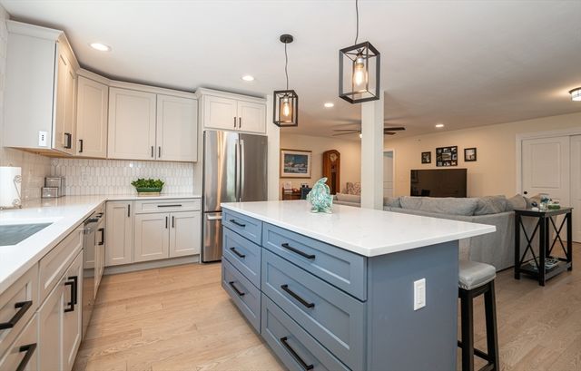 108 Bridge St. 1, Beverly, MA 01915