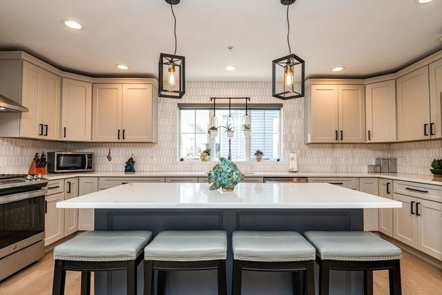 108 Bridge St. 1, Beverly, MA 01915