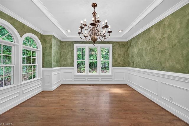 112 Smith Branch Court, Kernersville, NC 27284
