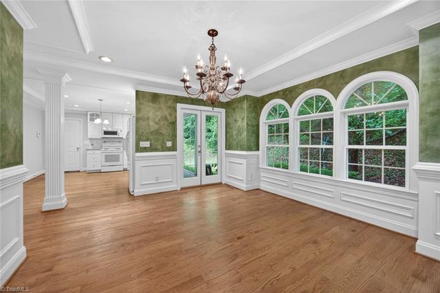 112 Smith Branch Court, Kernersville, NC 27284