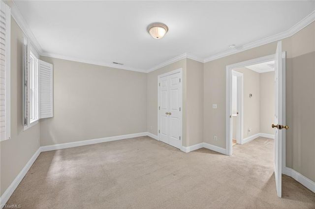 112 Smith Branch Court, Kernersville, NC 27284