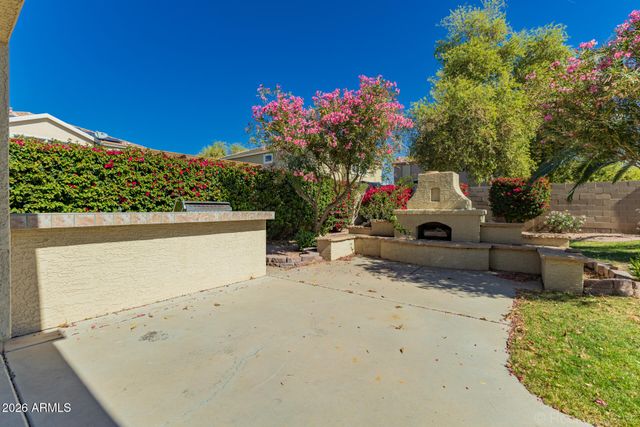 11629 N 151ST Drive, Surprise, AZ 85379