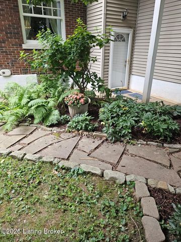 2036 Boulevard Napoleon, Louisville, KY 40205
