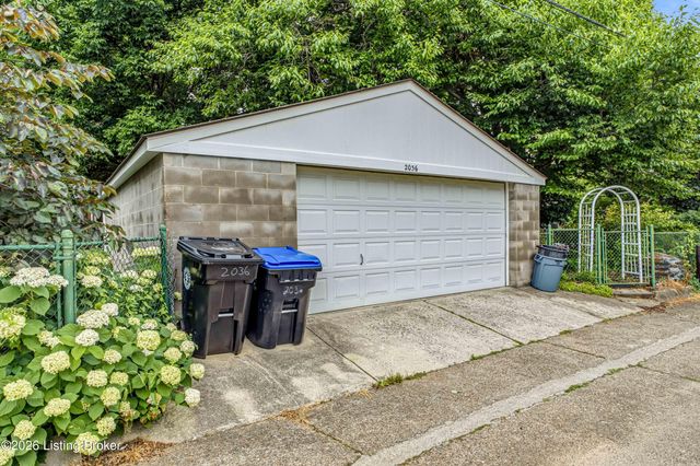 2036 Boulevard Napoleon, Louisville, KY 40205