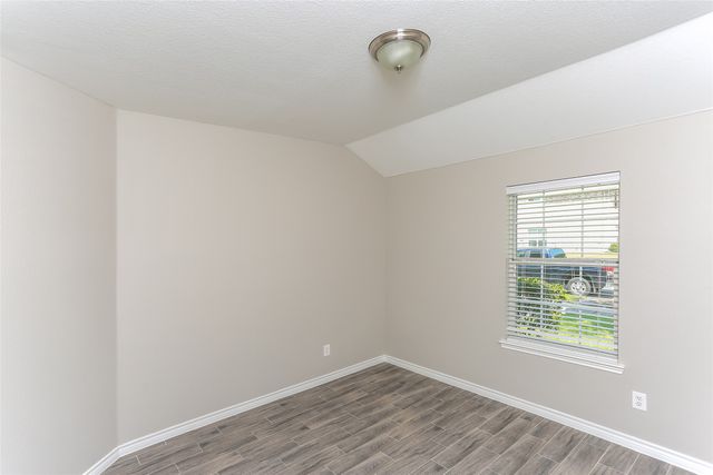 813 Keswick Drive, Desoto, TX 75115