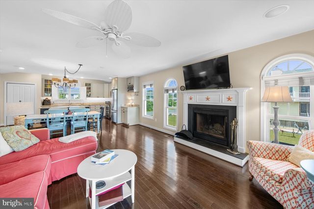 138 BAYSHORE DR, South Bethany, DE 19930