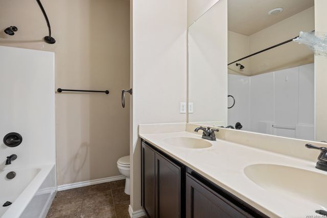 953 BROWN ROCK DR, New Braunfels, TX 78130