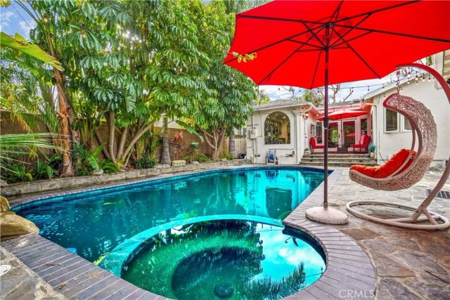 5362 Yolanda Avenue, Tarzana, CA 91356
