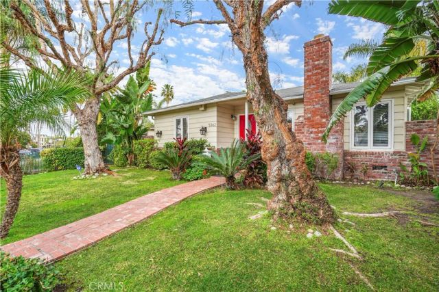 5362 Yolanda Avenue, Tarzana, CA 91356