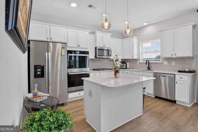 4005 Diane Lane, Fayetteville, GA 30214