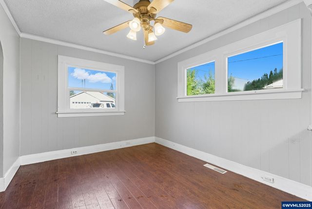 4704 Homer Rd, Salem, OR 97305