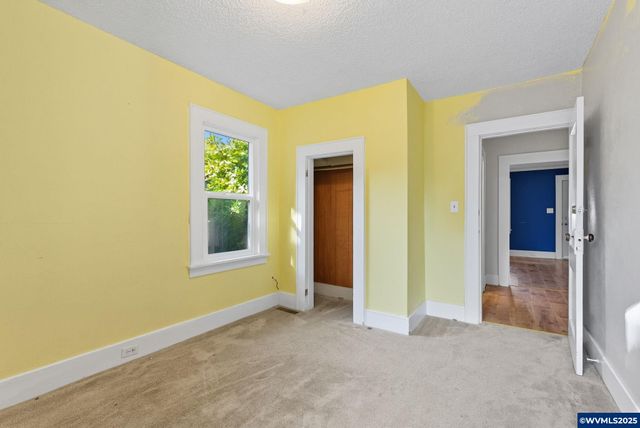 4704 Homer Rd, Salem, OR 97305