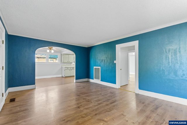 4704 Homer Rd, Salem, OR 97305