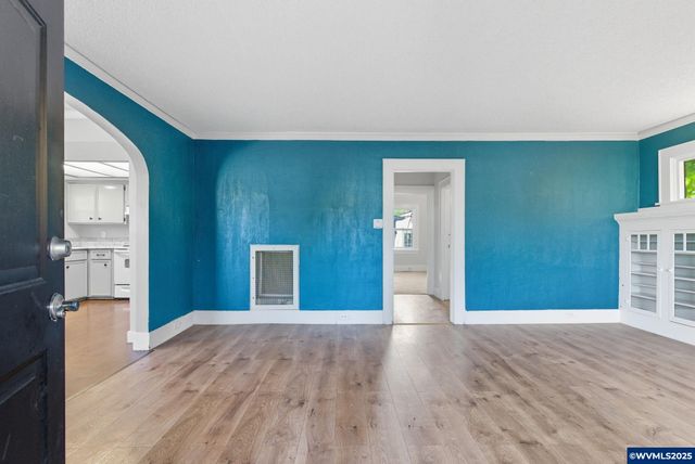 4704 Homer Rd, Salem, OR 97305