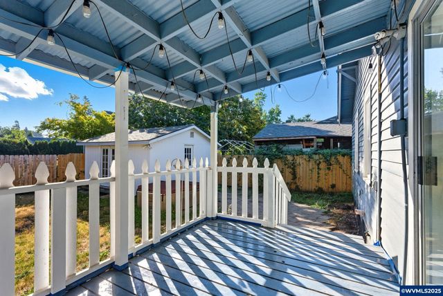 4704 Homer Rd, Salem, OR 97305