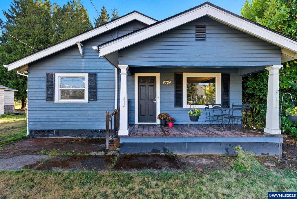 4704 Homer Rd, Salem, OR 97305