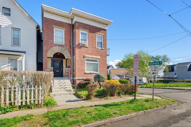 22 Overlook Place, Newburgh, NY 12550