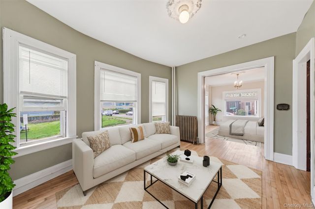 22 Overlook Place, Newburgh, NY 12550