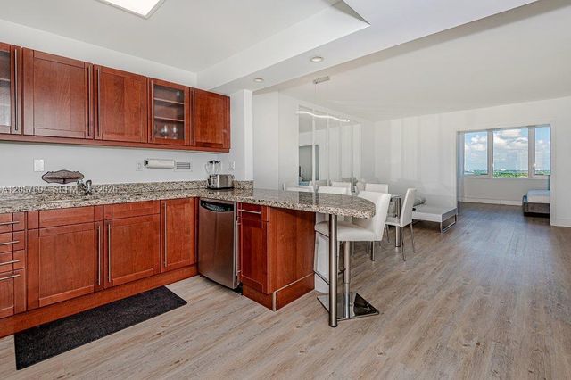 2301 Collins Avenue 1528, Miami Beach, FL 33139