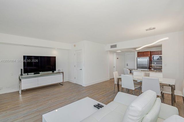2301 Collins Avenue 1528, Miami Beach, FL 33139